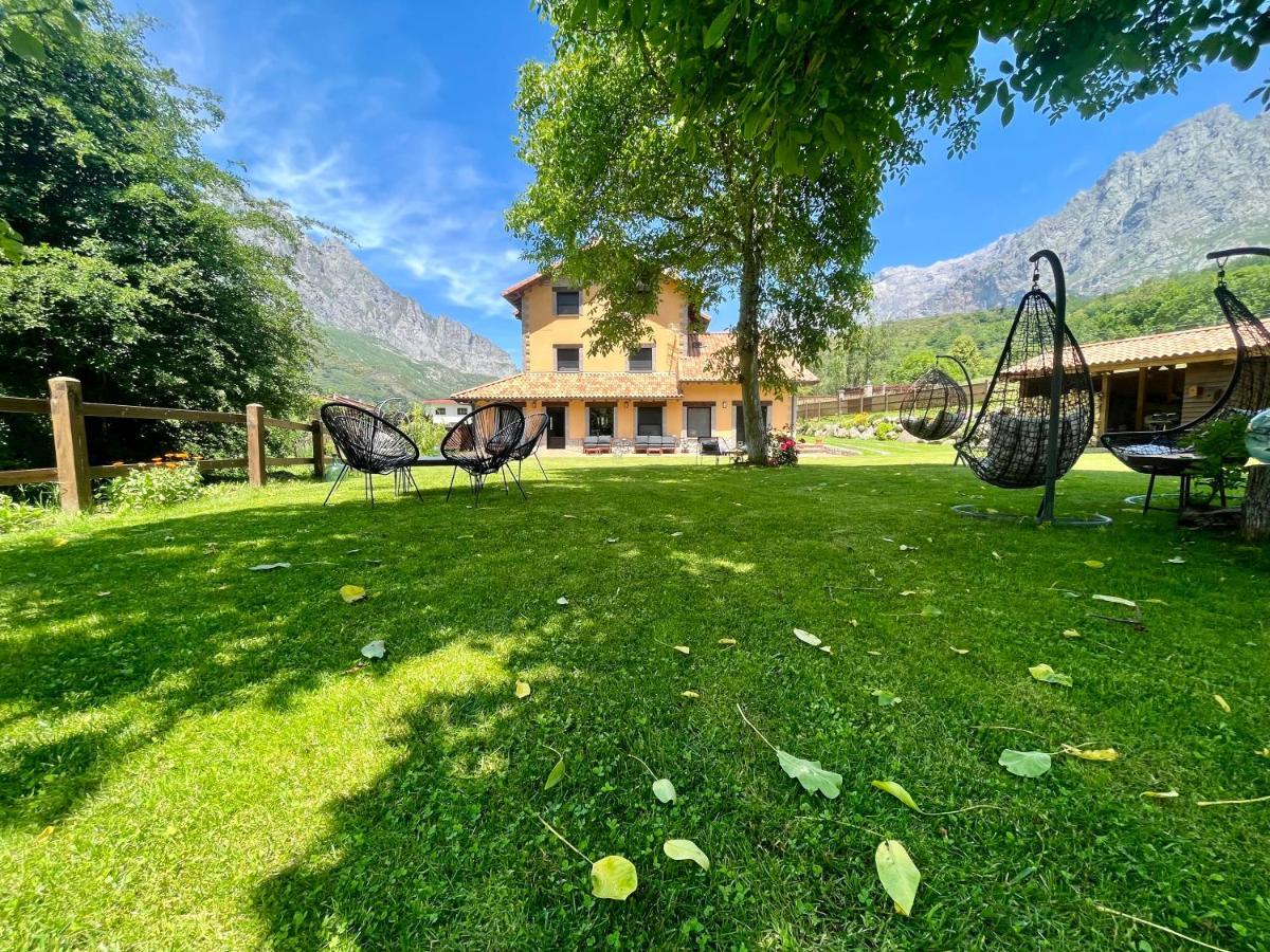Hotel Eigon Posada De Valdeon Exteriér fotografie
